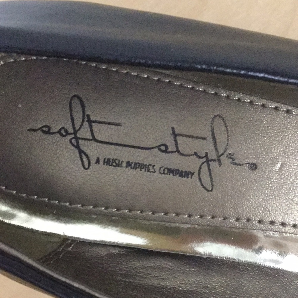 NWOT Soft Style by Hush Puppies black pumps - Picture 10 of 10